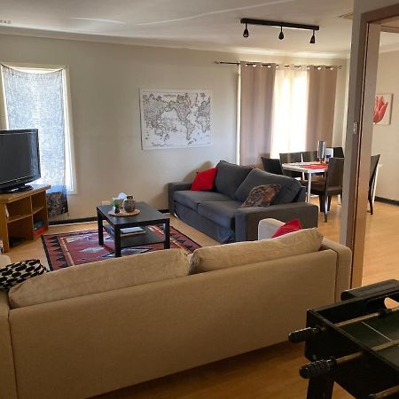 Home Away From Home Merredin Esterno foto